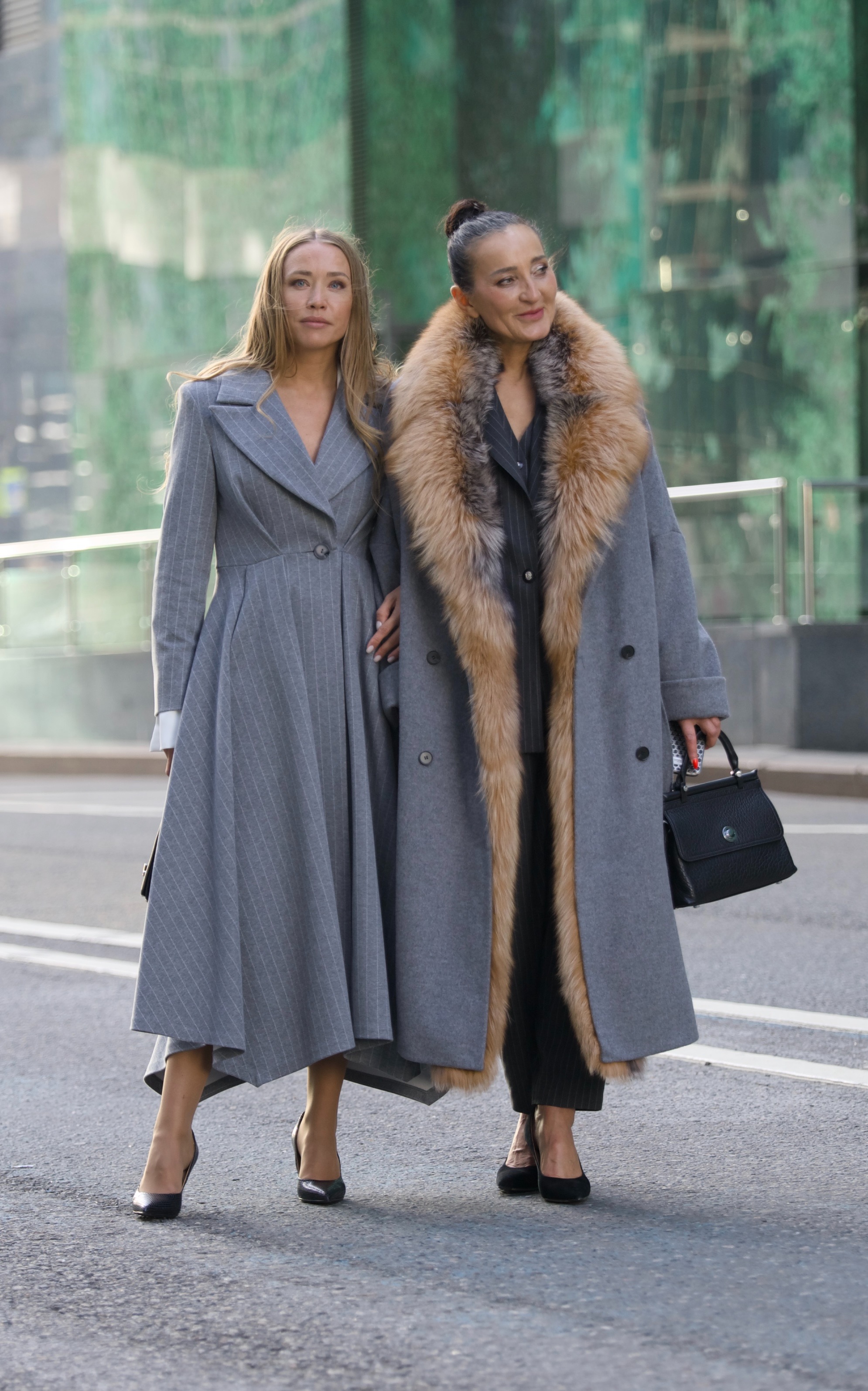 MODA by VEIKS - Элегантная коллекция одежды для женщин